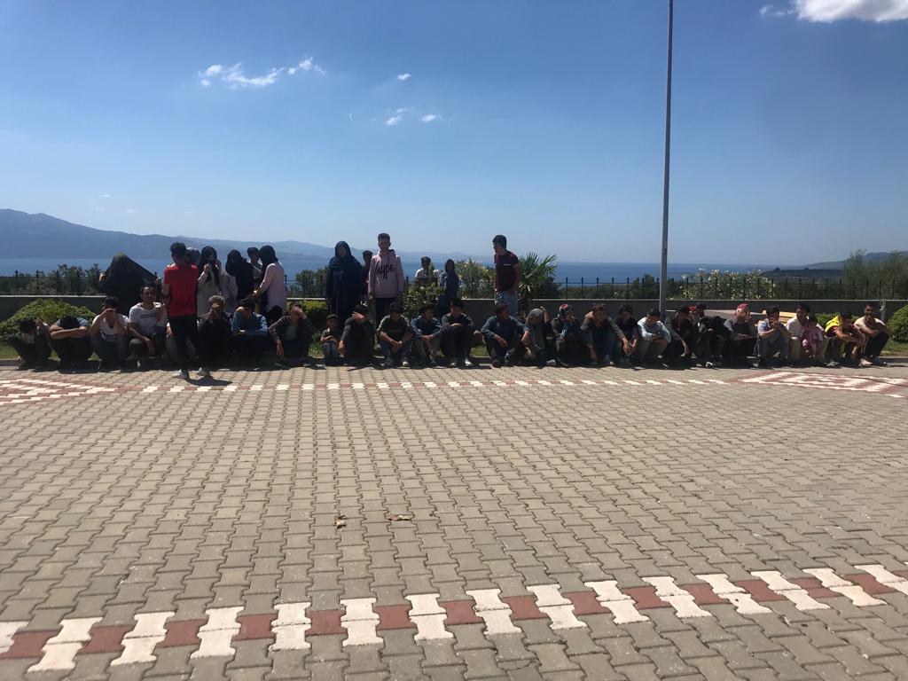 Çanakkale'de 201 kaçak yakalandı, 2 organizatör tutuklandı