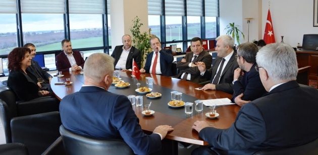 CHP’Lİ TUNCAY ÖZKAN, MİLLETVEKİLLERİ SERDAR SOYDAN