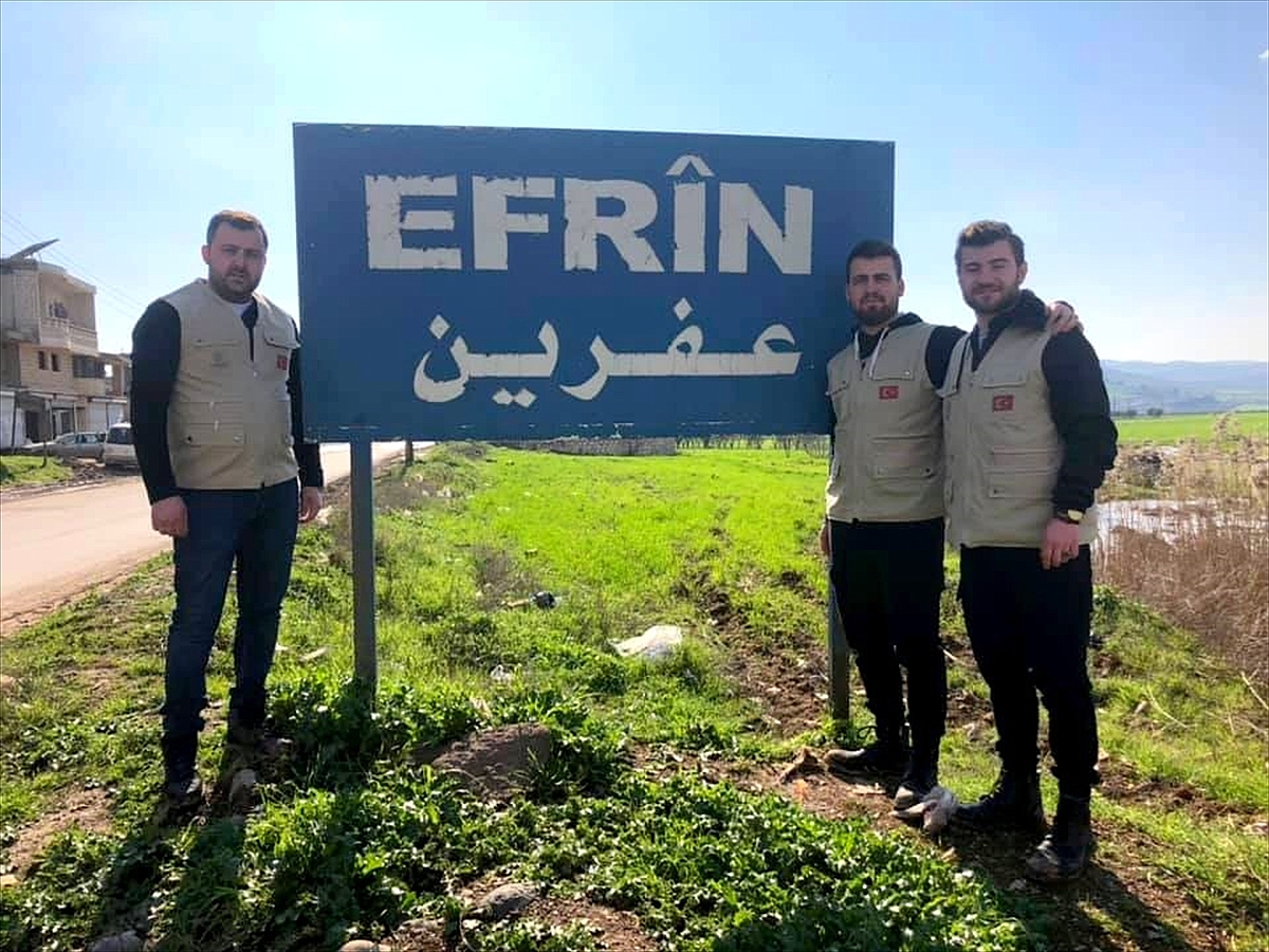 Ezine Belediye Başkanı Yüksel'den Suriye'de görev yapan Mehmetçiklere ziyaret