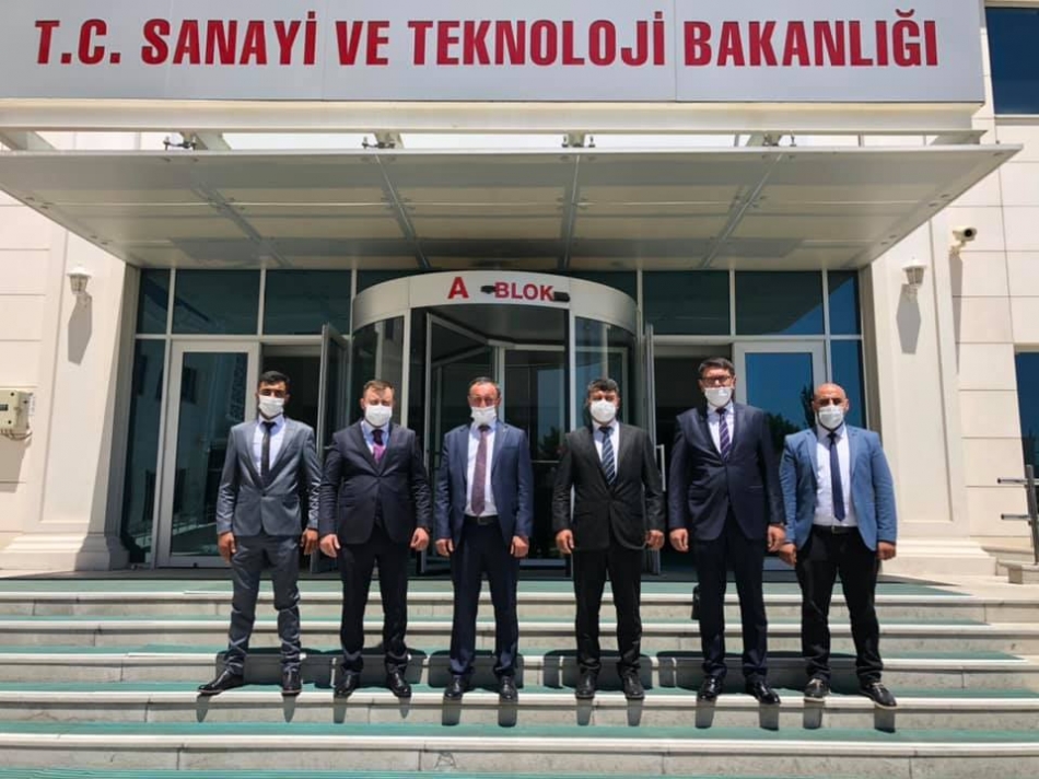 Başkan Yüksel, Ezine’nin 40 yıllık hayalini gerçeğe dönüştürüyor