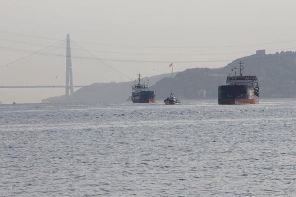 2021/09/istanbul-bogazinda-2-kuruyuk-gemisi-carpisti-1bee7c05a8a1-5.jpg