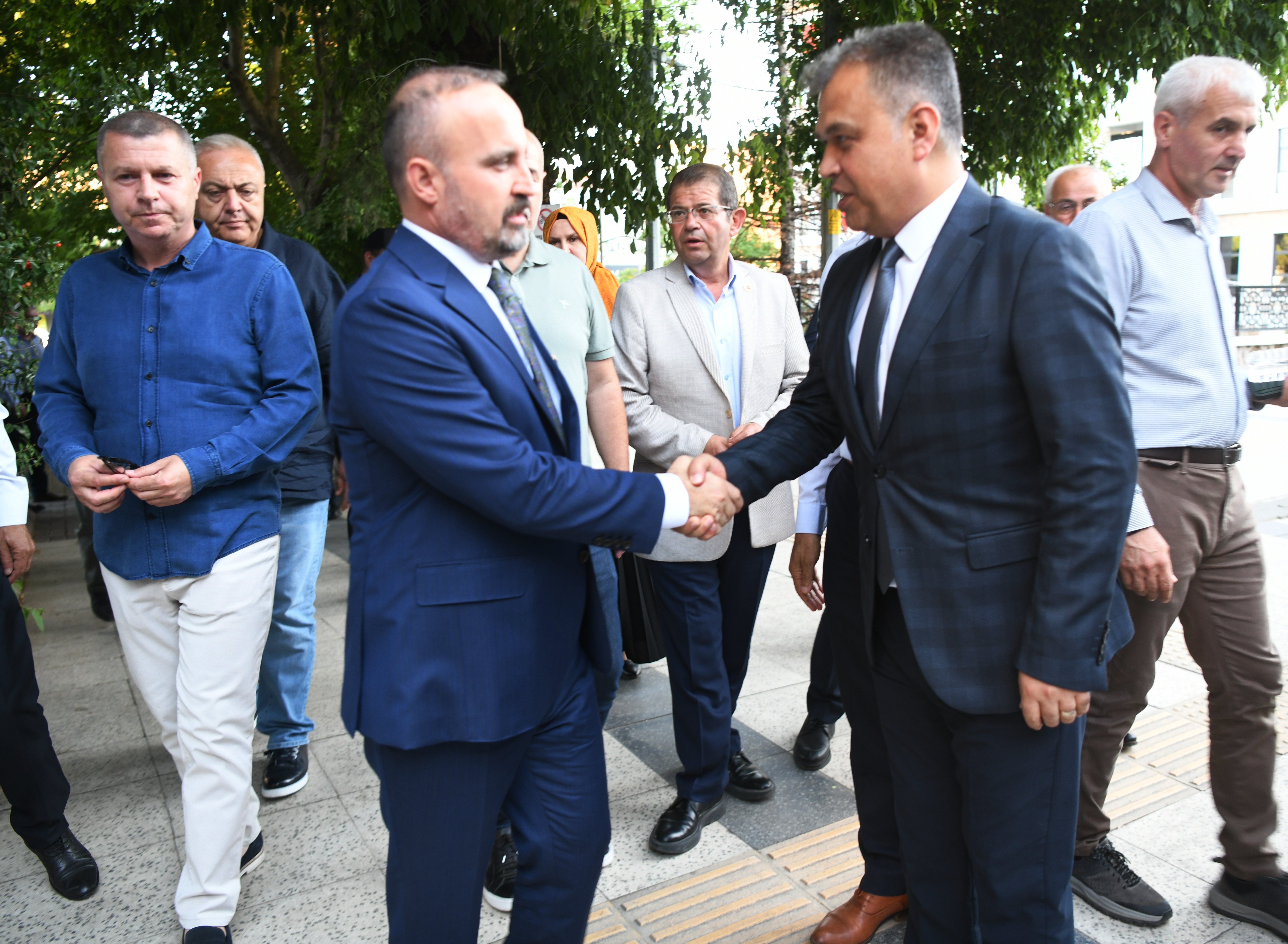 Turan: Ekmekle oynayanın derdi bitmez