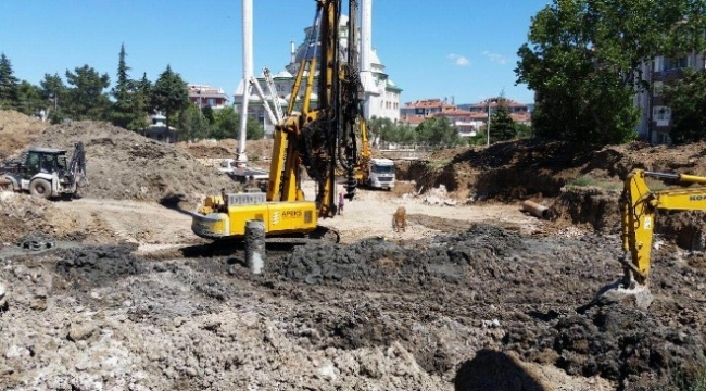 Fatma Şemsettin Çamoğlu Ortaokulu İnşaatına Başlandı