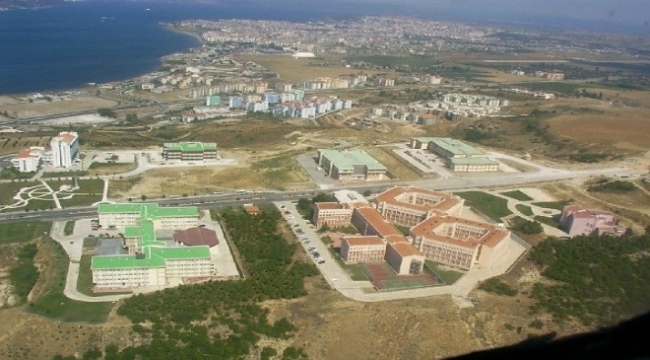 ÇOMÜ’de 159 öğretim elemanı, 20 görevli görevden uzaklaştırıldı