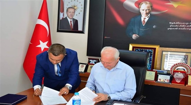 Lapseki Belediyesi ile Hizmet-İş Sendikası Arasın'da Devam Eden Toplu İş Sözleşmesin'de Mutlu Son