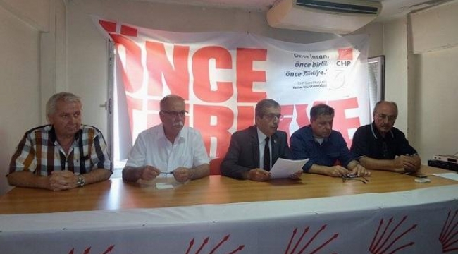 Önder' “Demokrasi Öyle Bir Gecede Sahip Çıkılacak Bir Olgu Değil”