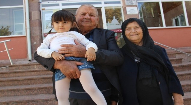 Böbreğinin sahibi için mevlit okuttu