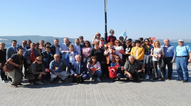 Romanyalı Türkler Çanakkale’yi gezdi