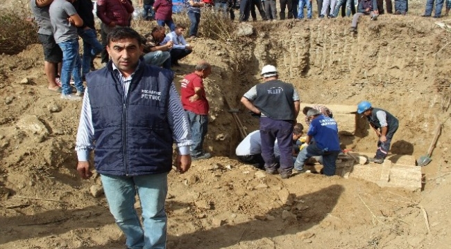 Su borusu patlağı, 3 lahiti ortaya çıkardı