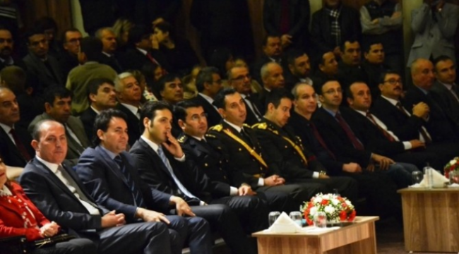 Biga'da 29 Ekim Cumhuriyet Bayramı Törenle Kutlandı