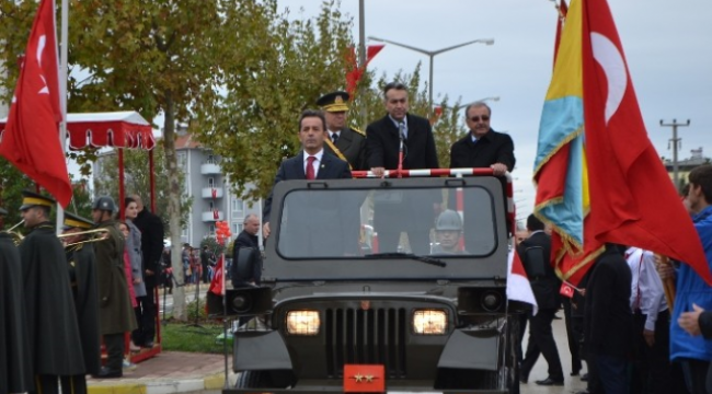 Gelibolu'da Cumhuriyet Bayramı Törenle Kutlandı