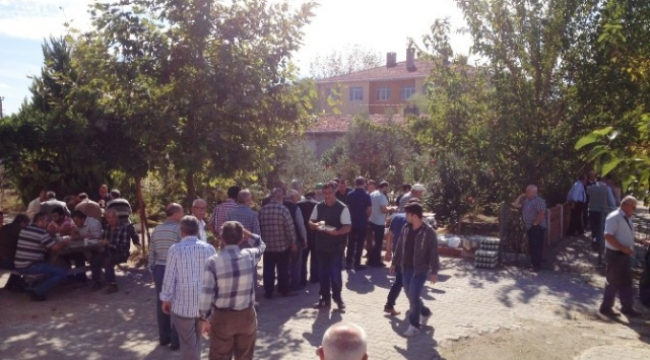 Gelibolu Şükriye Hatun Camii'nde İkram