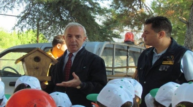 Minik öğrencilere kuş yuvaları tanıtıldı