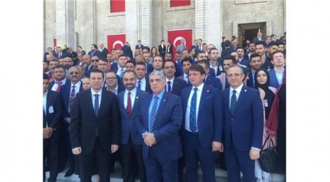 ROMAN VATANDAŞLAR GAZİ MECLİSE ÇIKARMA YAPTI