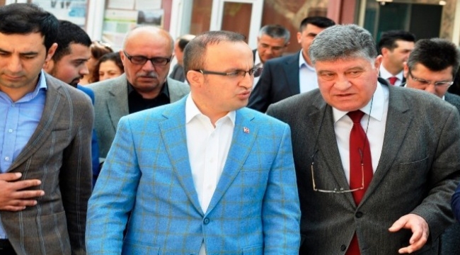 Babakale’ye halı saha yapılacak