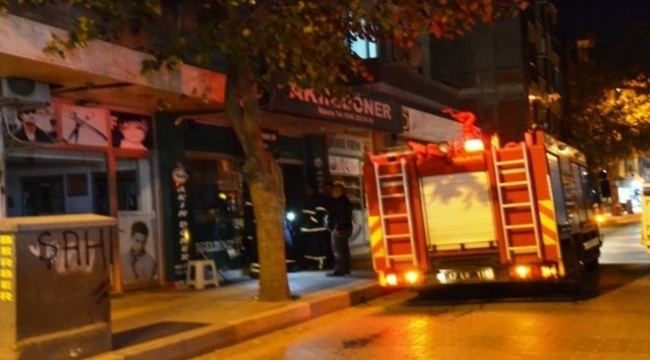 Dönercide çıkan yangın maddi hasara yol açtı