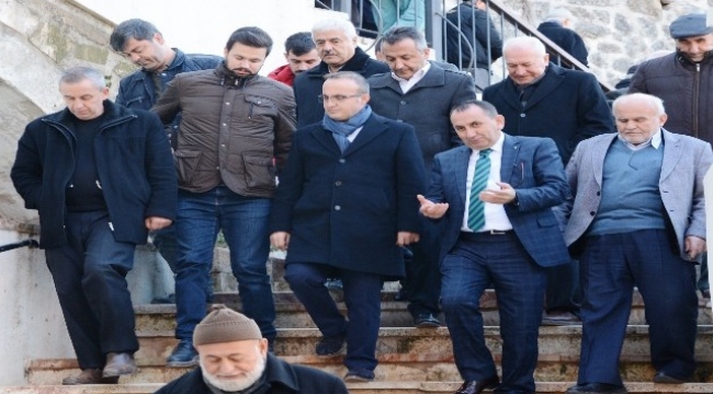 Turan, Lapseki’de vatandaşlarla buluştu
