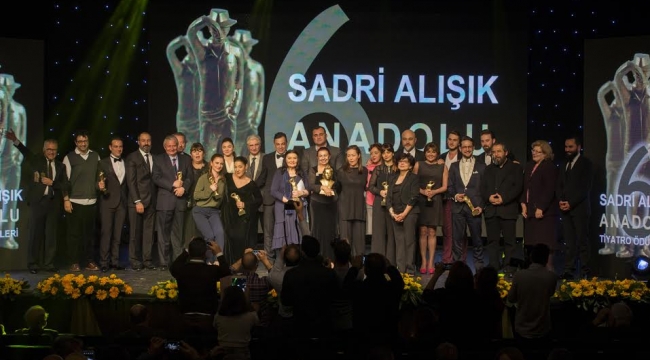 “7.SADRİ ALIŞIK ANADOLU TİYATRO OYUNCU ÖDÜLLERİ’’ ADAYLARI BELLİ OLDU…