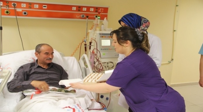 Böbrek hastalarından organ bağışı çağrısı