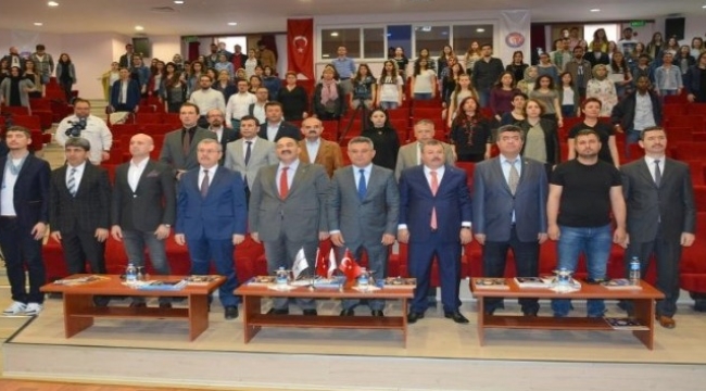 İŞKUR 2017 girişimcilik kariyer zirvesi ÇOMÜ’de düzenledi