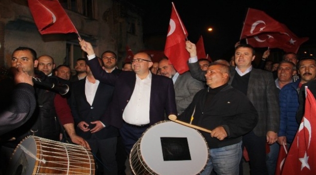Romanlar Gideri Bağrına Bastı