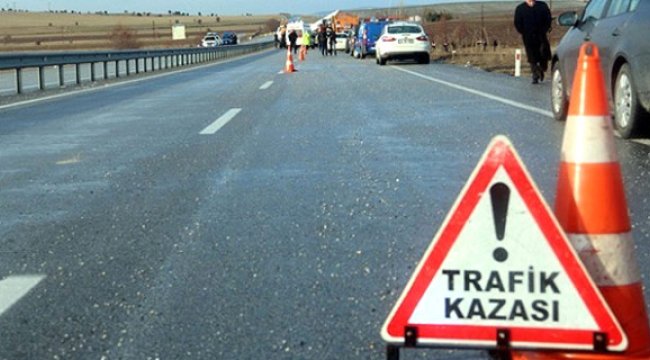 Çanakkale'de Trafik Kazası: 1 Ölü, 1 Yaralı