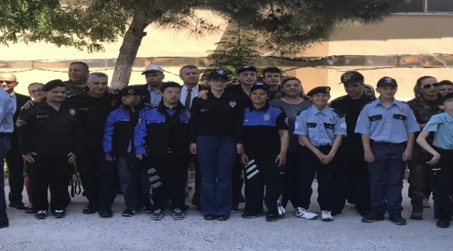 Engelli öğrenciler özel harekatçı oldu