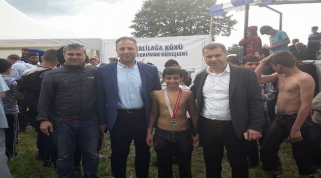 Genç pehlivan başarılarıyla göz dolduruyor