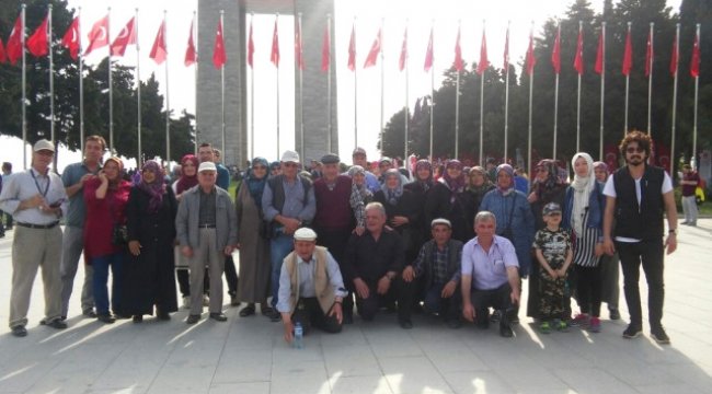 Lapseki Bey-Der Üyeleri Tarihi Gelibolu Yarımadasına Gezi Düzenledi