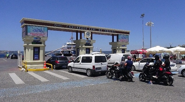 Çanakkale’de tatilcilerin yoğunluğu erken başladı