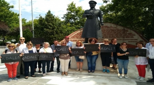 CHP’lilerden ’Berbereoğlu’ eylemi