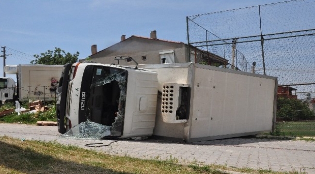 Kamyonet devrildi: 1 yaralı