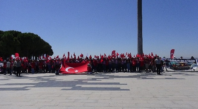 15 Temmuz şehitleri ve Çanakkale şehitleri törenle anıldı