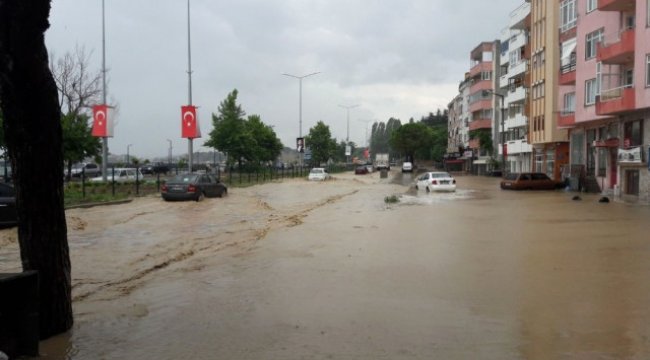 Çanakkale&#039;de Şiddetli Yağış