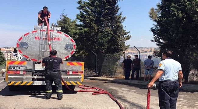 Çanakkale’de jandarma eğitim alanında yangın