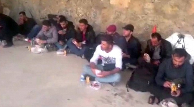 Çanakkale’de Midilli Adası’na geçmek isteyen 42 Suriye uyruklu kaçak yakalandı.