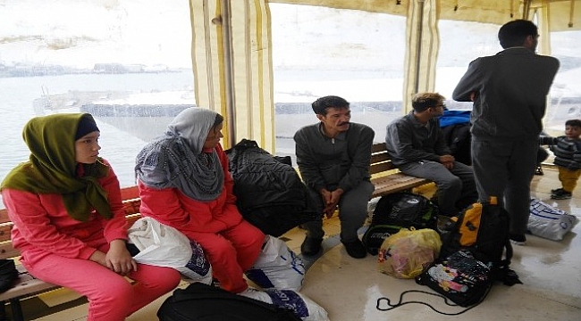 17 kaçak göçmen yakalandı