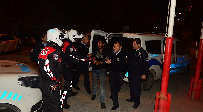 Elleri Kelepçeli Hükümlü Adliyeden Kaçtı