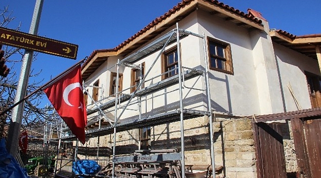 Atatürk’ün evi restore çalışmaları sürüyor