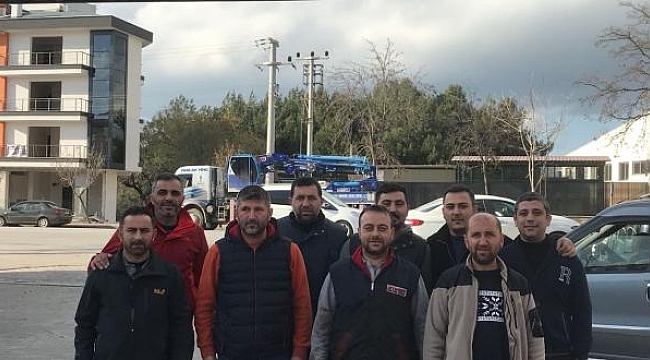 Dündar adaylığını açıkladı