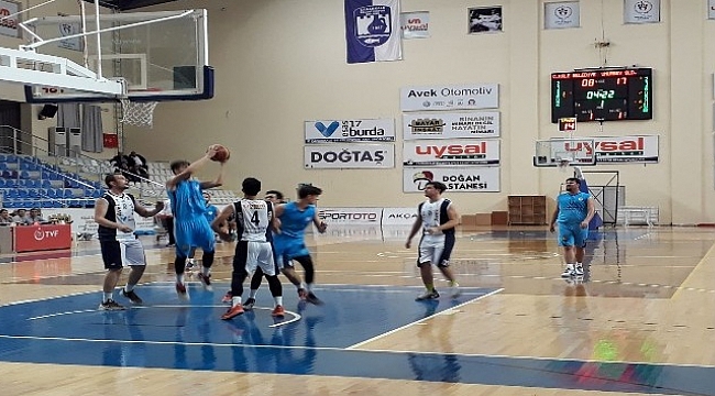 Umurbey Belediyespor’dan farklı galibiyet