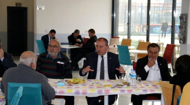 Başkan Işık, Bigalı Gazetecilerle Bir Araya Geldi