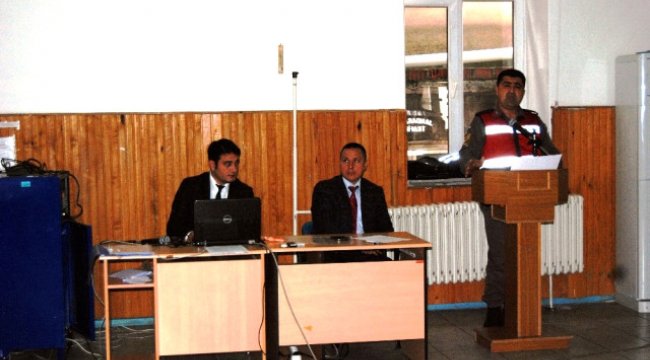 Bayramiç'te Servis Şoförleri Eğitimden Geçti
