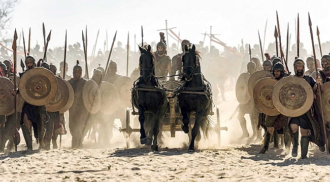 BBC VE NETFLİX’DEN 8 BÖLÜMLÜK TROY DİZİ FİLMİ....