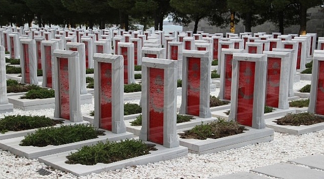 Bir asırlık bağ