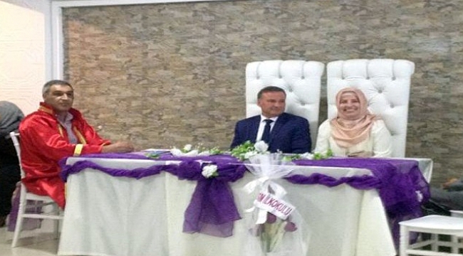 Müftü Özler’den ilk resmi nikah