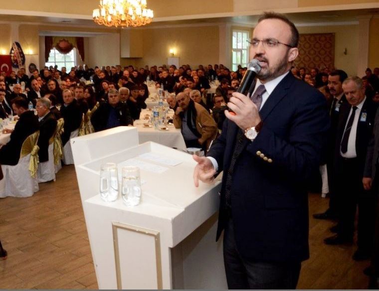 "Türkiye'nin toprağından bırakın bir çakıl taşı almayı, yan bakanın gözünü oyacağız"
