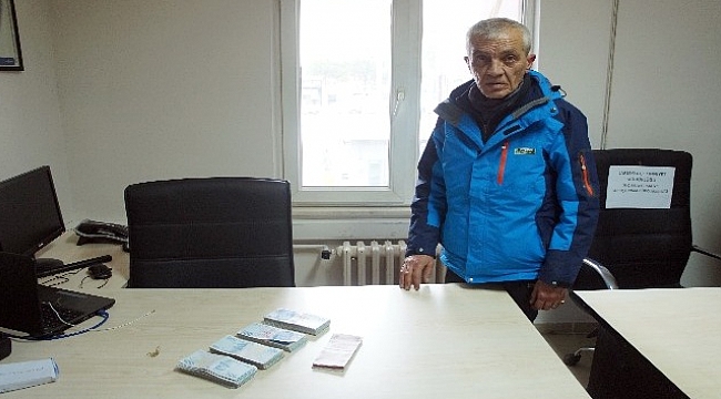 Evden 53 bin lira çalan hırsız kıskıvrak yakalandı