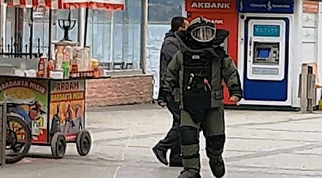 Çanakkale'de Şüpheli Çanta panik yarattı.