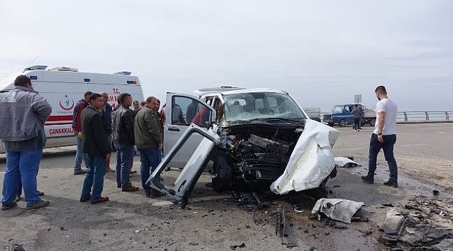Çanakkale’de trafik kazası: 1 ölü, 4 yaralı